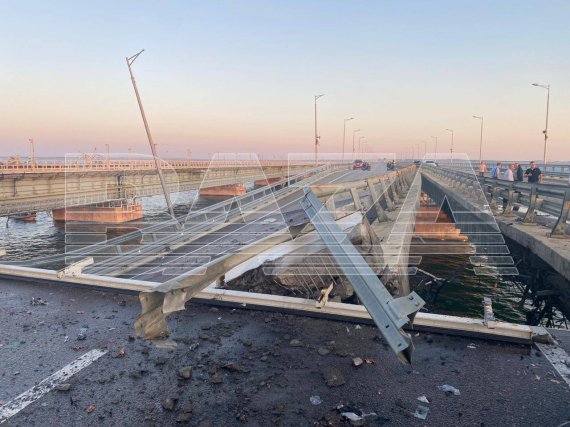 Руйнування на Кримському мосту