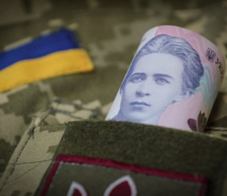 Черговий камінь парламентського спотикання - гроші на ЗСУ, а не на партії