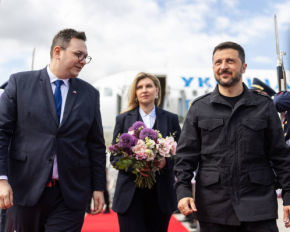 Зеленський прибув до Чехії: у фокусі оборона й авіація