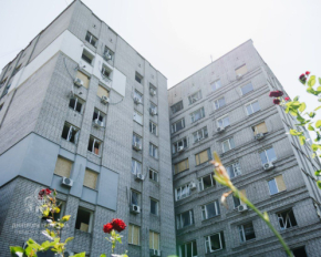 Число жертв обстрела в Днепре возросло